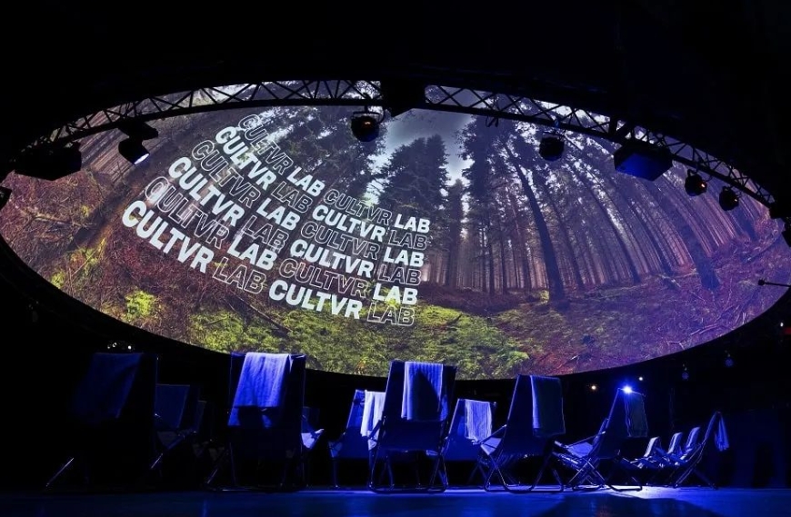 從演唱會(huì)到電競館：成都LED顯示屏租賃的&ldquo;沉浸式&rdquo;生意經(jīng)